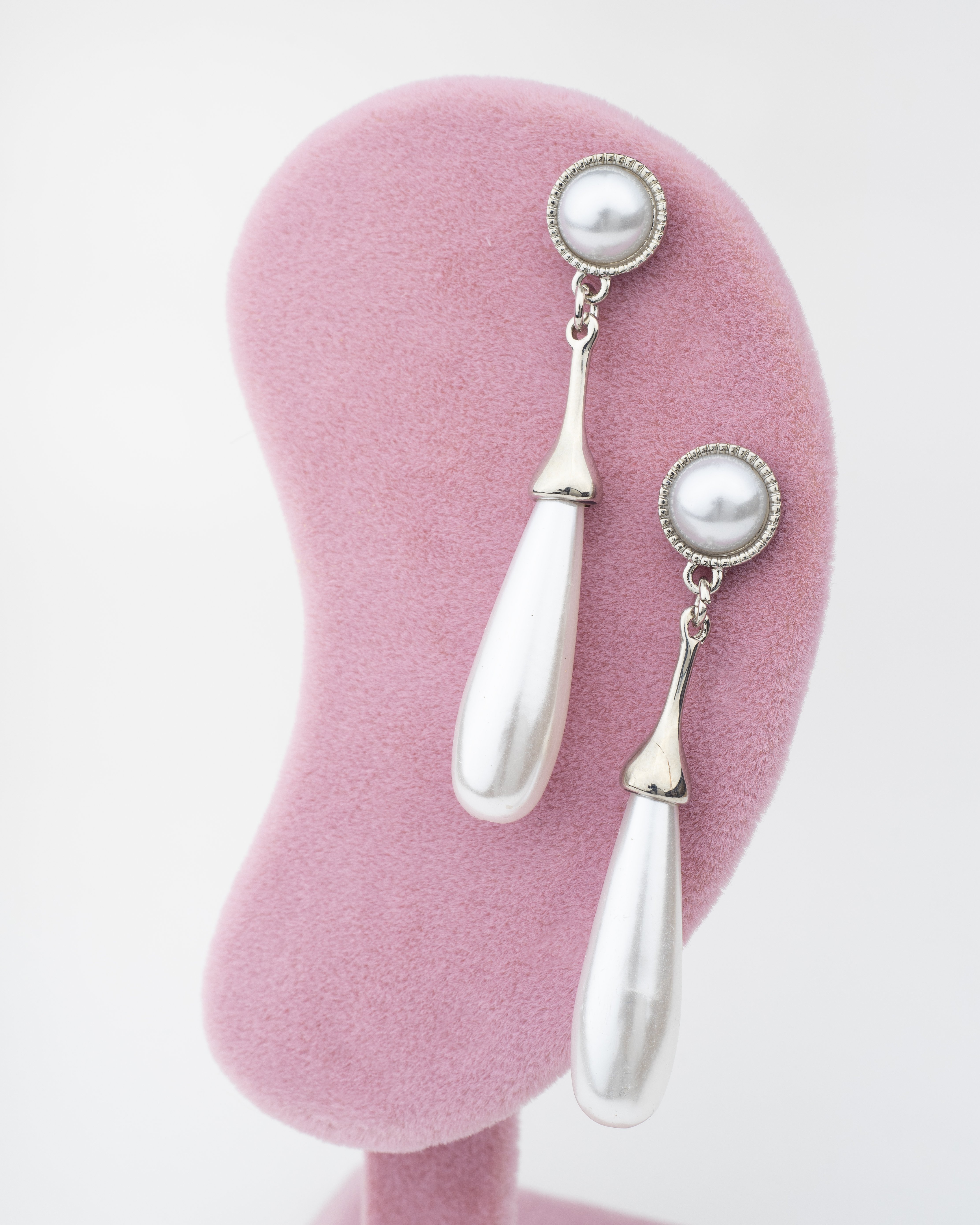 Sallantılı İnci Küpe