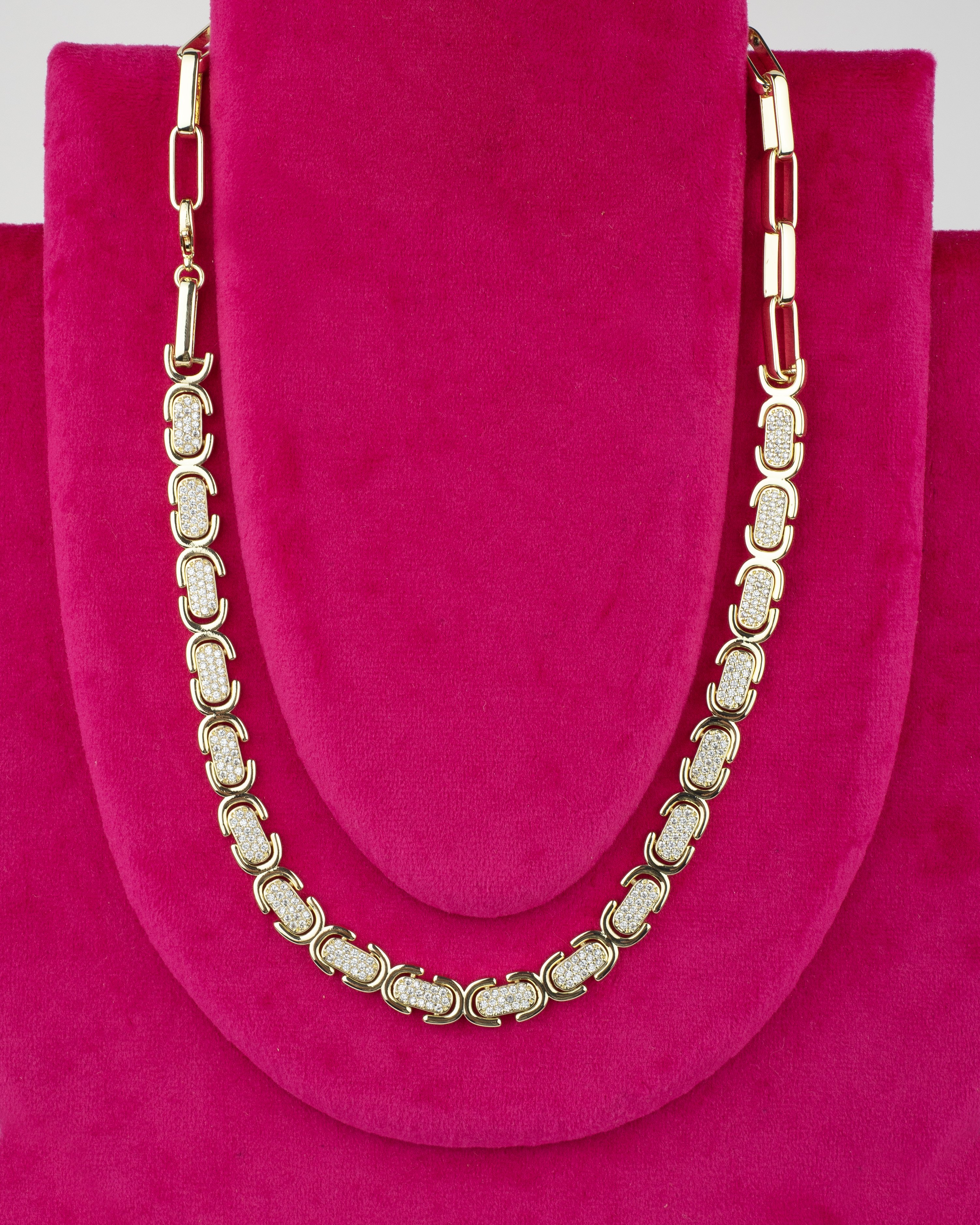 14K VİP Oval Link Taşlı Kolye