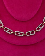 VİP Koleksiyon Oval Plaka Zincir Taş Detaylı Kolye