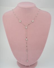 Gümüş Renk Çiçek Figürlü Y Kolye