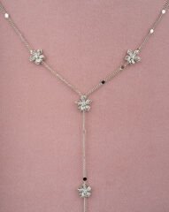 Gümüş Renk Çiçek Figürlü Y Kolye