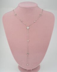 Yonca Figürlü Y Kolye