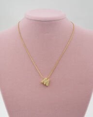 Minimal M Harfi Kolye