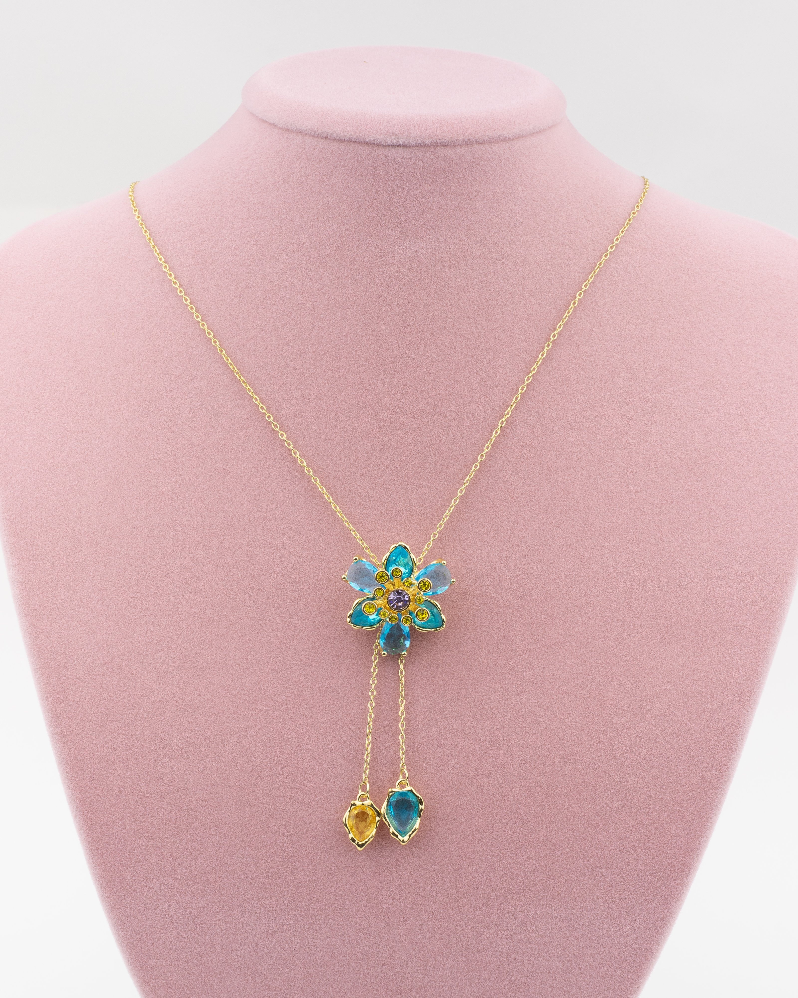 Swr Mavi Zirkon Taşlı Marka Model Çiçek Kolye