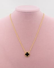 Siyah Yonca Marka Model Kolye