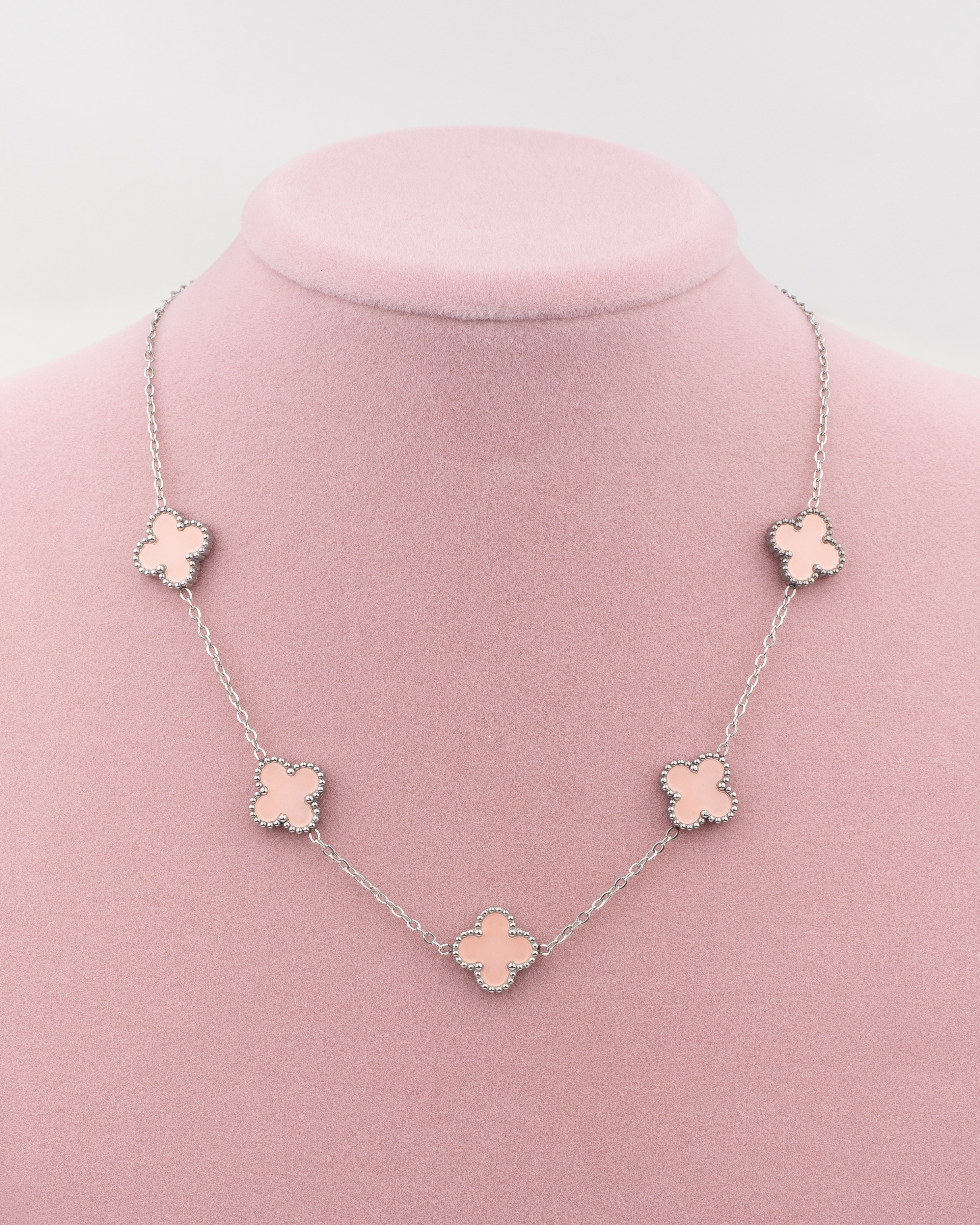 Pembe Çoklu Yonca Kolye