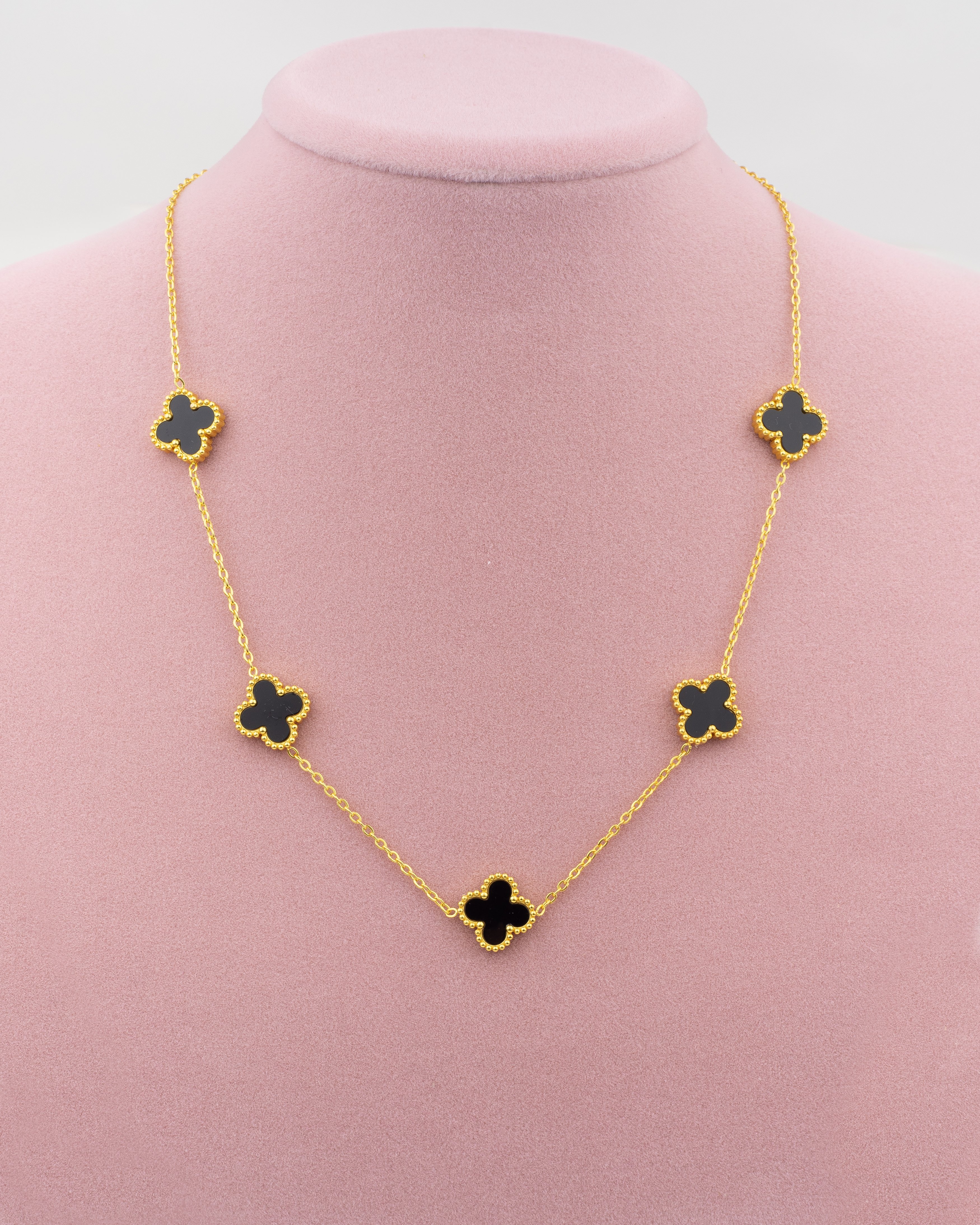 Siyah Yonca Çoklu Kolye