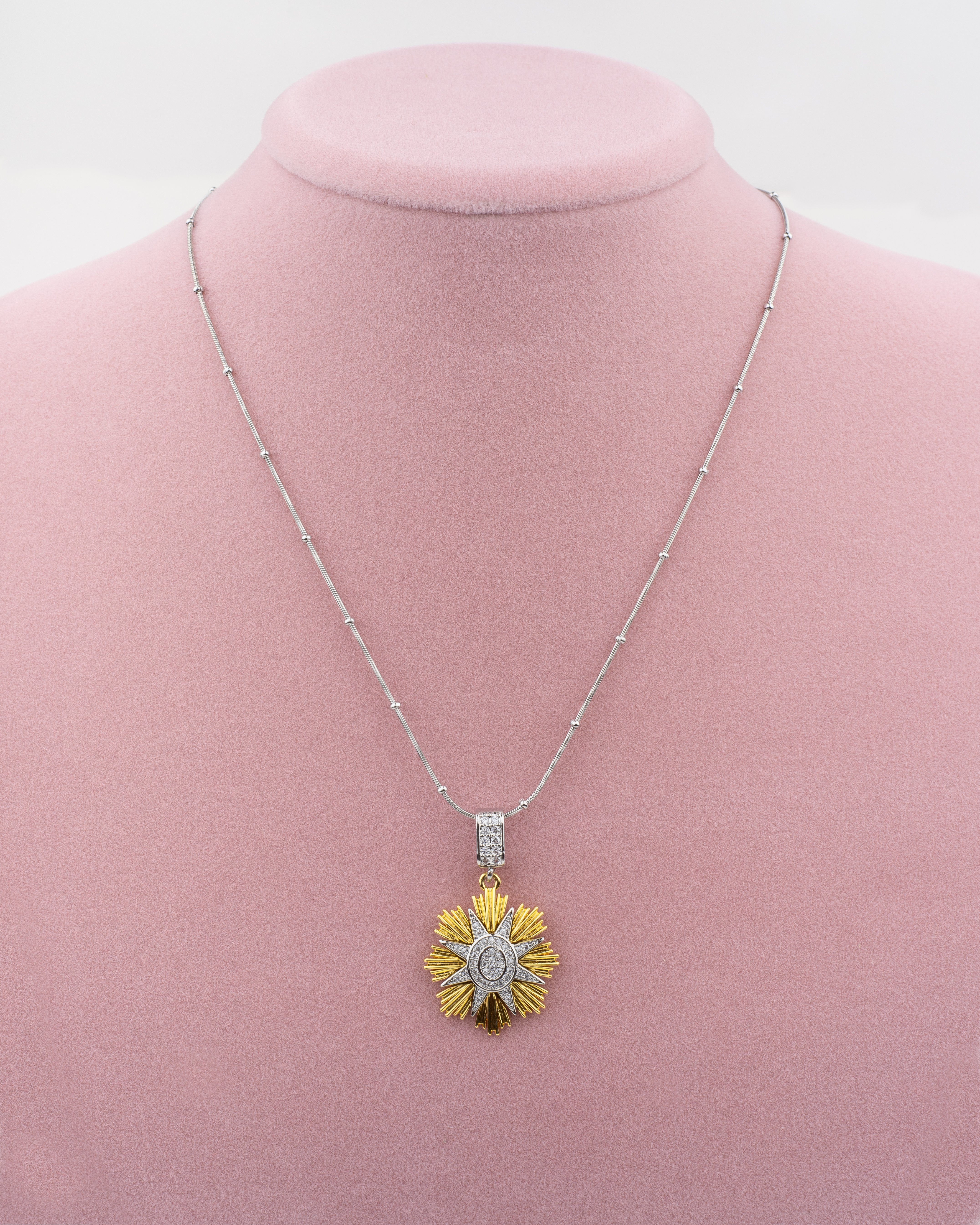 Vinta Gezegeni Kolye