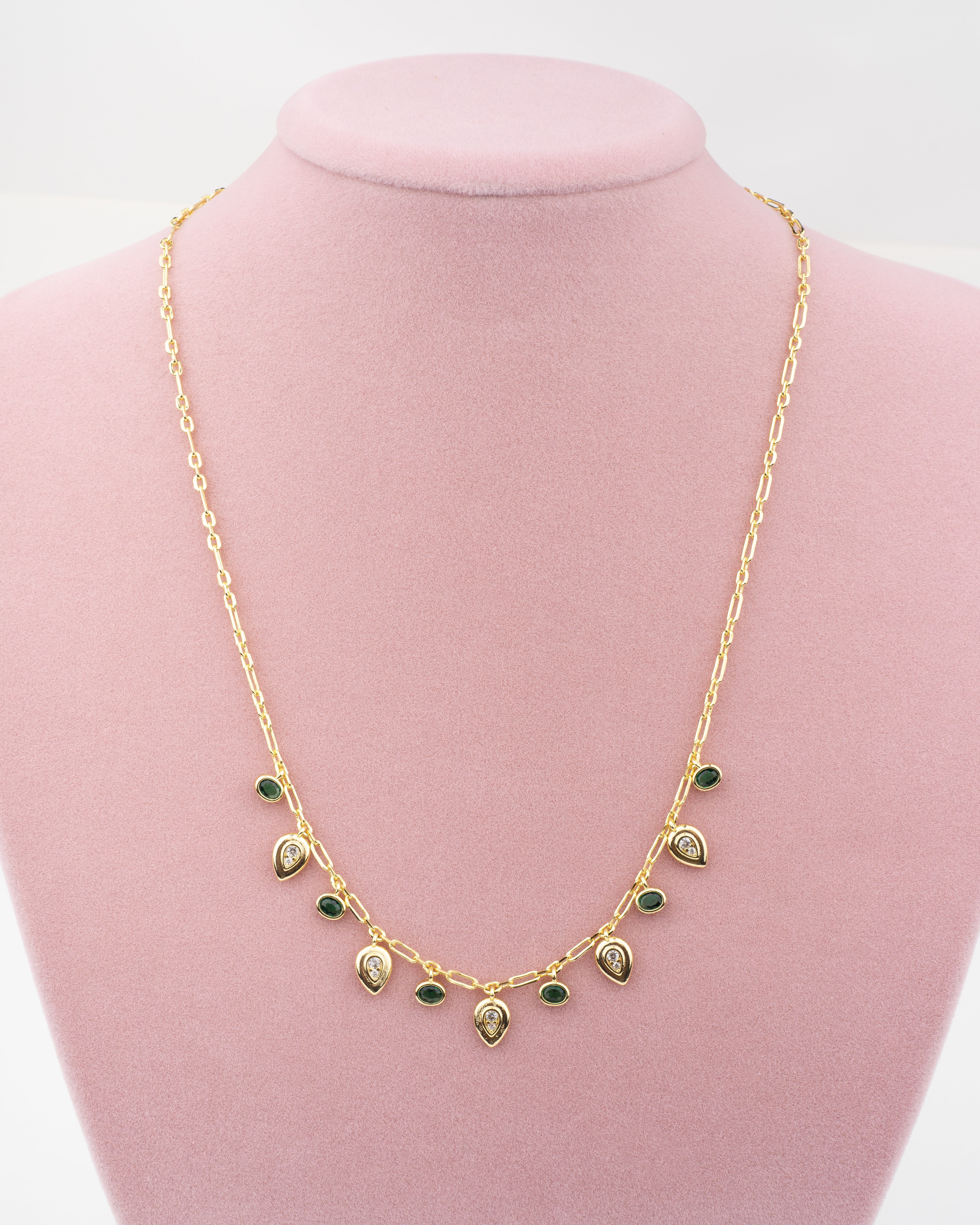 Yeşil Damla Salantılı Kolye