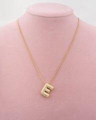 Kaplama Taşlı E Harfli Kolye