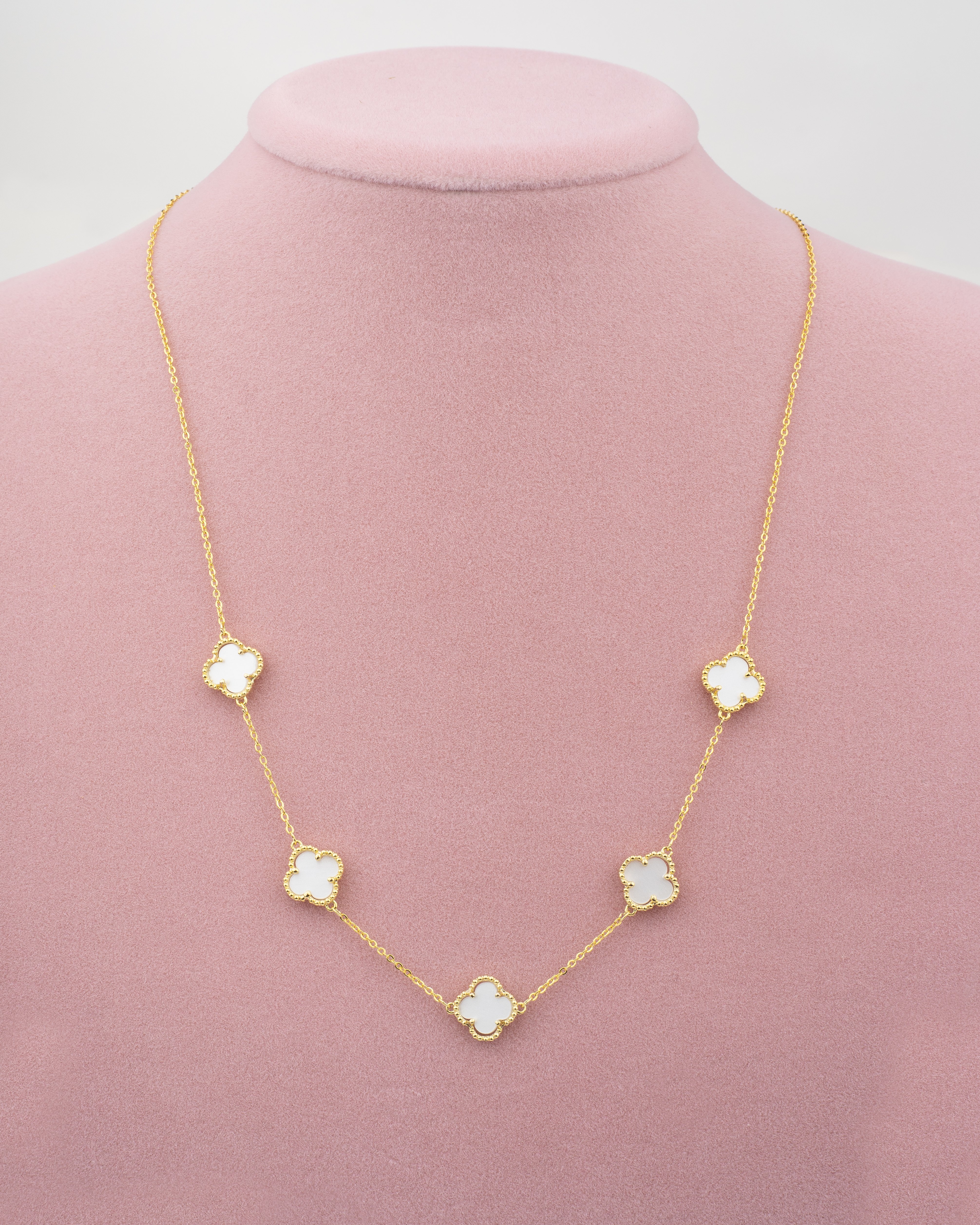 Beşli Krem Yonca Gold Plaka