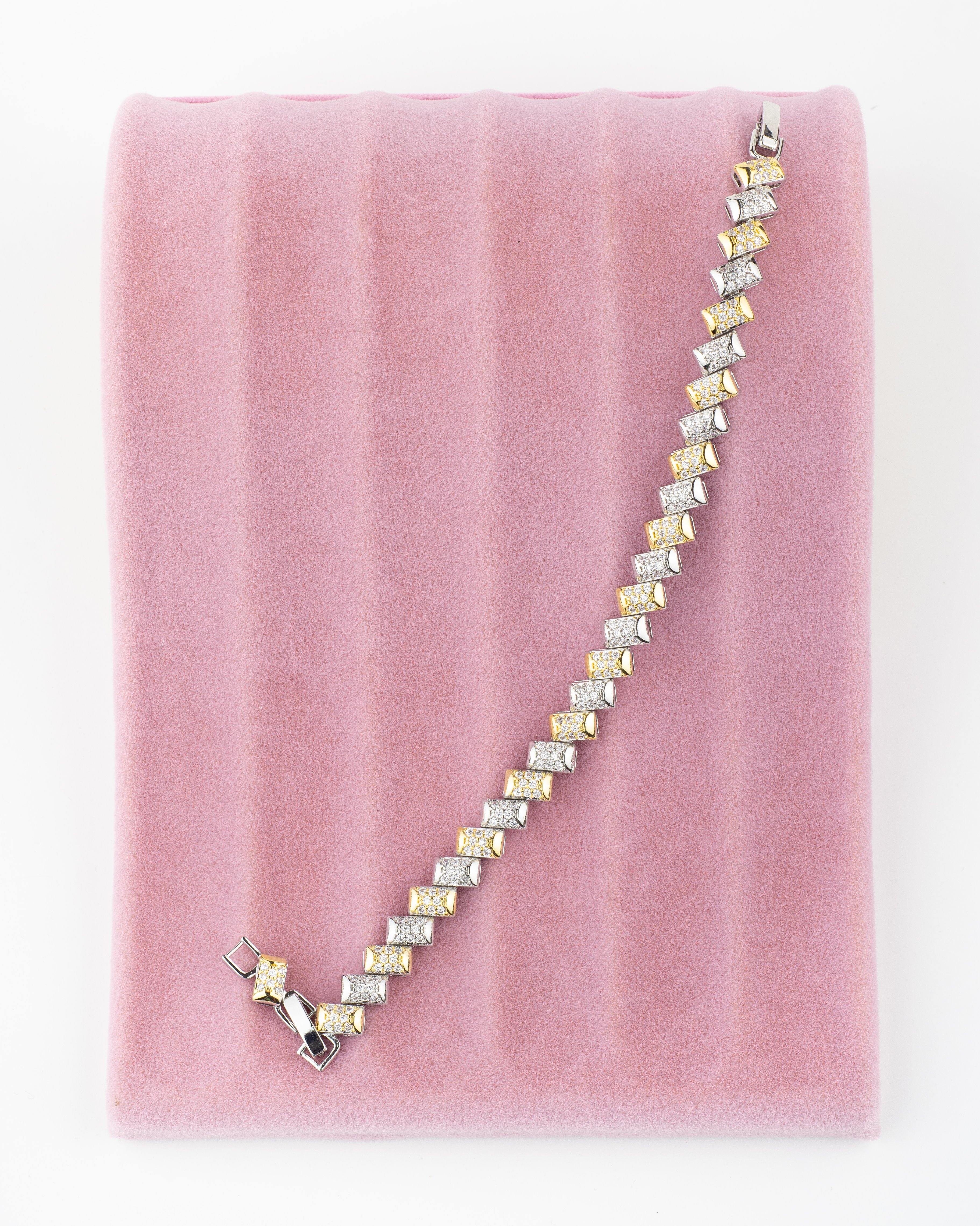 Çift Renk Zircon Taş Detaylı Bileklik