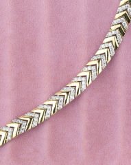 Üçgen Taşlı Gold Bileklik