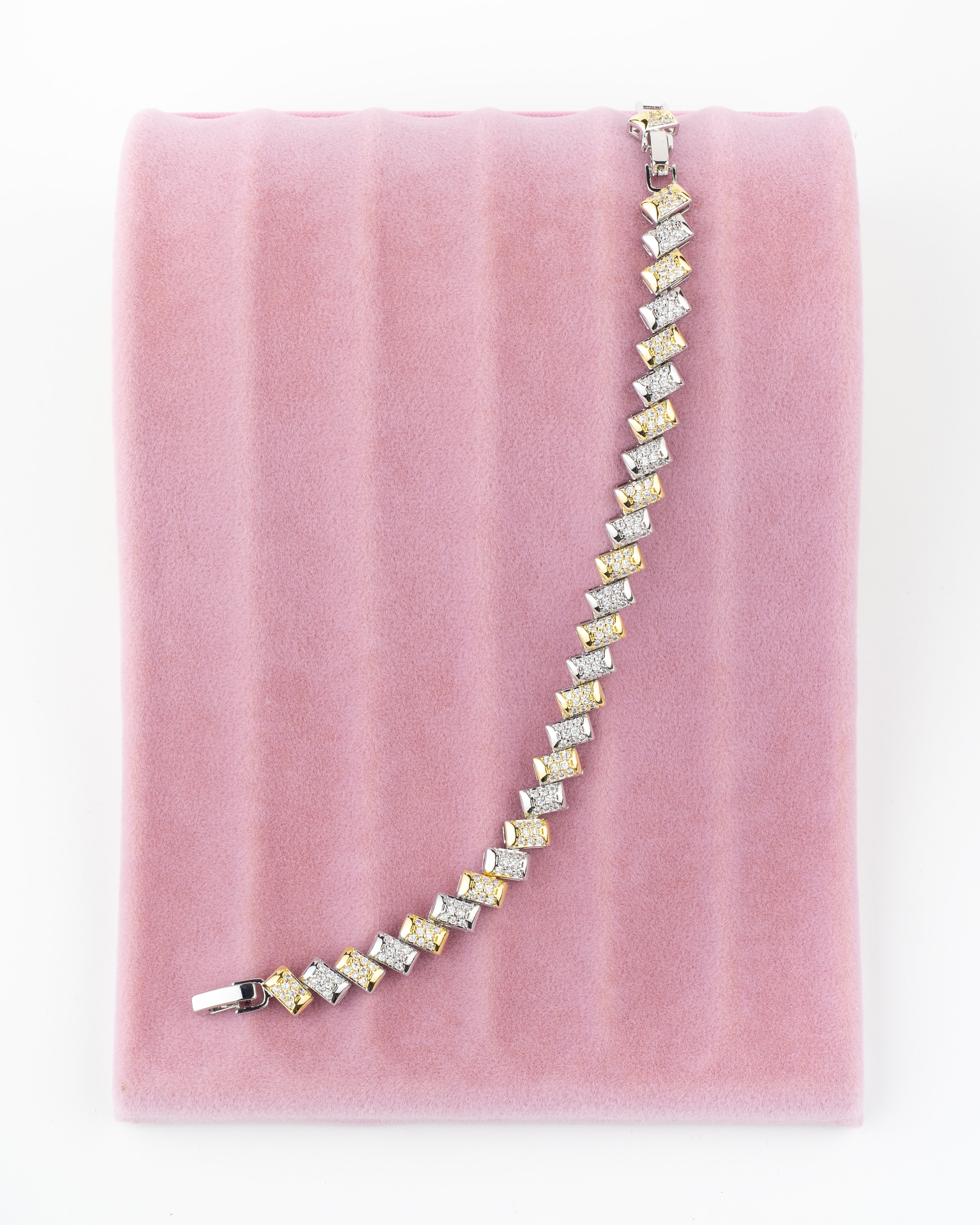 Renkli Taşlı Piramit Zincir Bileklik