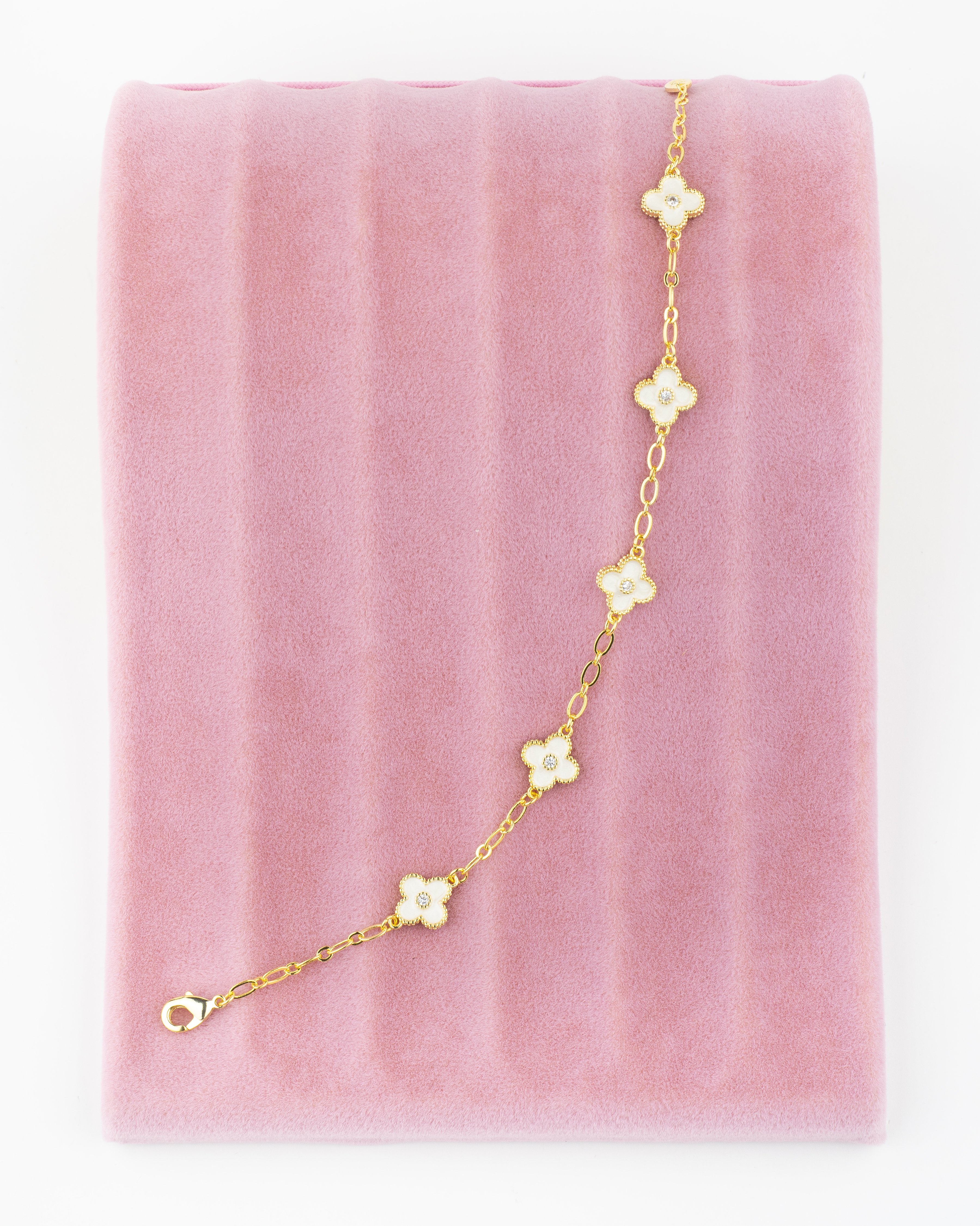 Yonca Gold Beyaz Bileklik