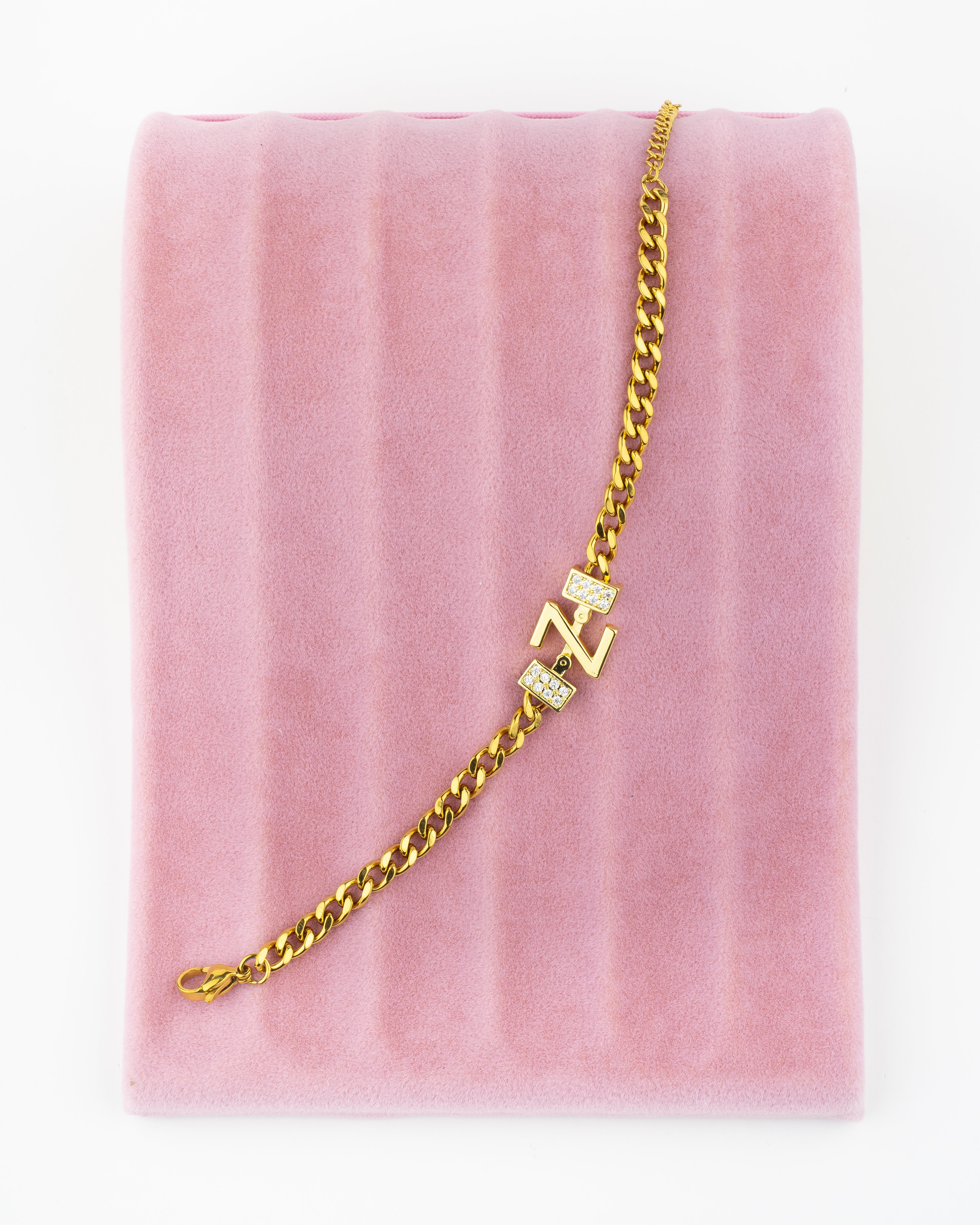 Gold Z Harfli Bileklik