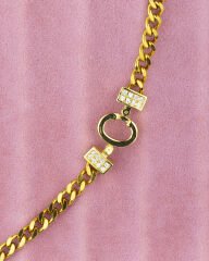 Gold C Harfli Bileklik