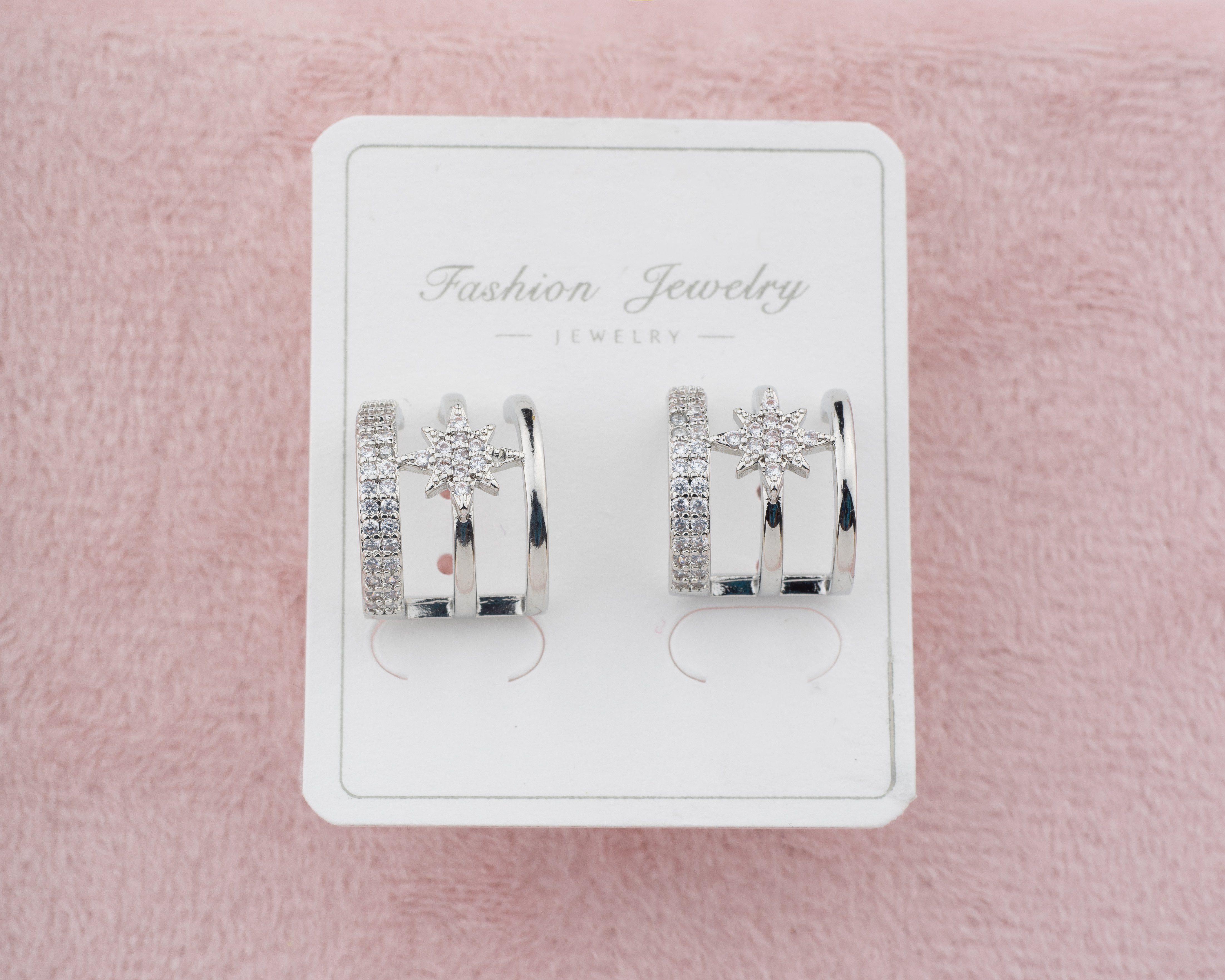 Çoklu Görünümlü Küpe