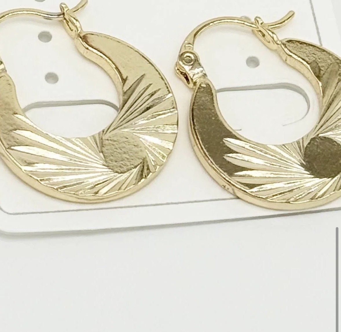 Vip Plaka Halka Küpe