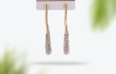 Kristal Taşlı Çelik Küpe